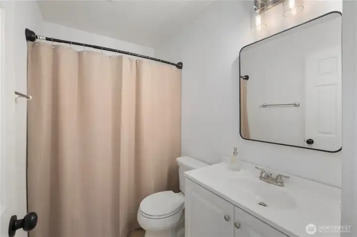 Guest Bathroom on 2nd Floor