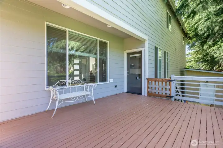 Deck right off of the kitchen/dining room