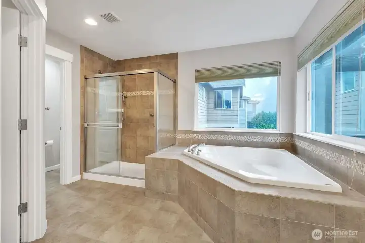 5 Piece Master Bathroom