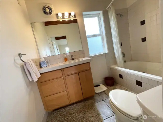 full Bath with jetted tub upstairs