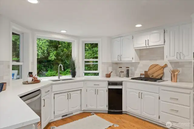 Natural light fills this kitchen- a cheerful plae to start your day