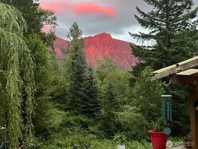 Hello Mount Si!