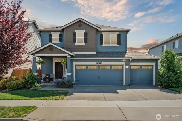Welcome home to 3010 Mahogany St NE!