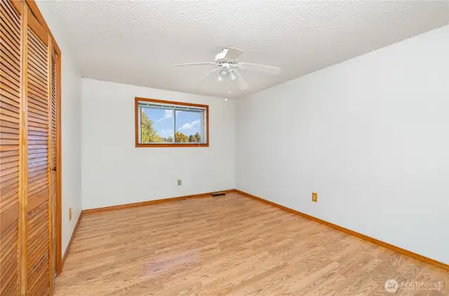 Upstairs guest bedroom.