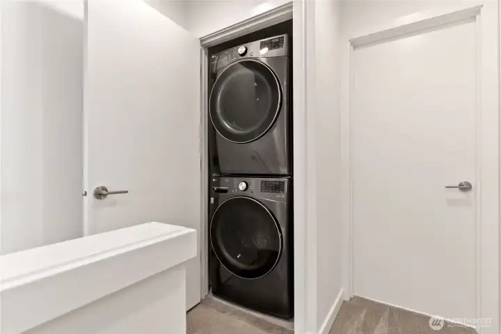 Washer & Dryer to Convey