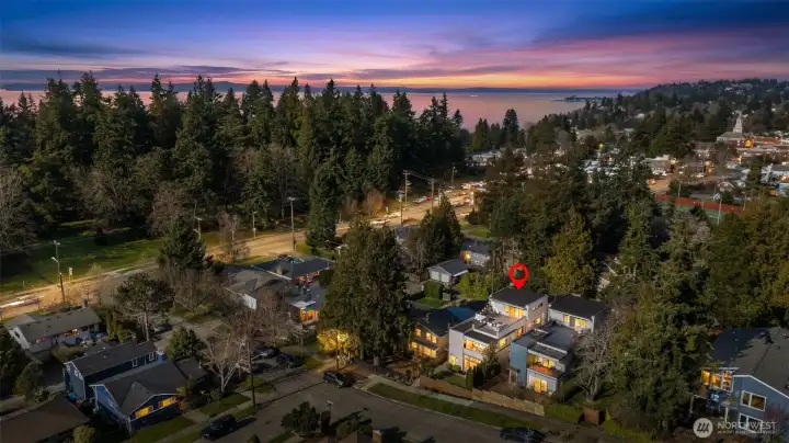 Enjoy All that Lincoln Park Has to Offer!