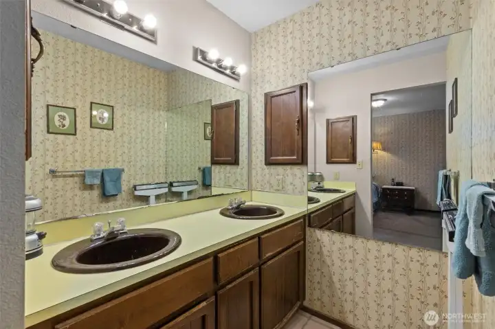 Primary Bathroom Vanity (Upper Level)