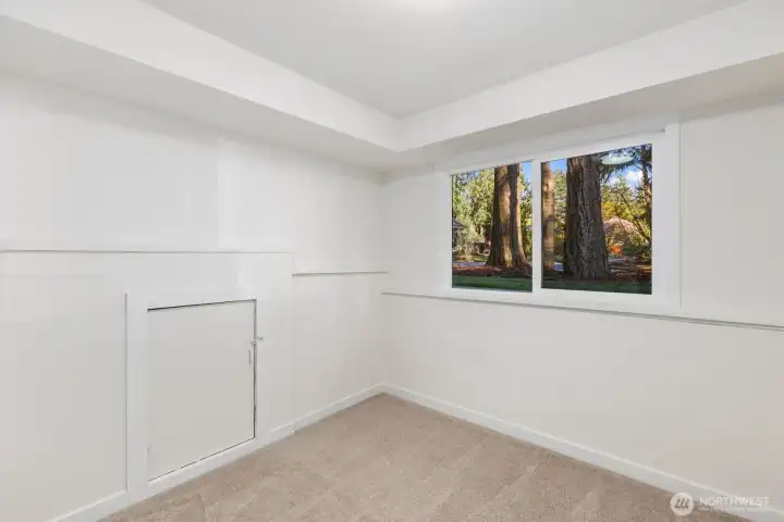 Downstairs (Bedroom #5)