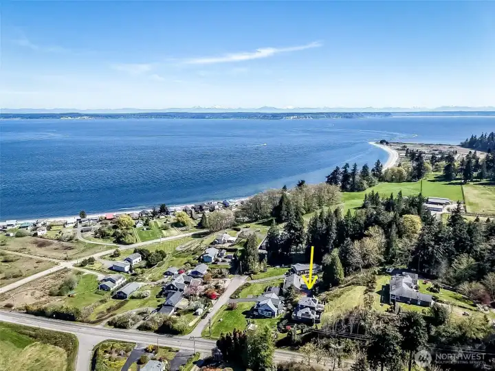 Point no point is right down the road for beachcmbing and whale watching!