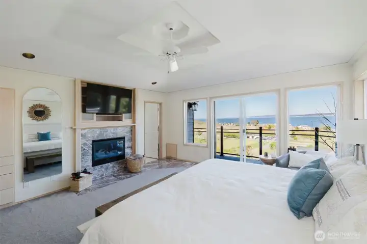 The primary ensuite is it's own vacation