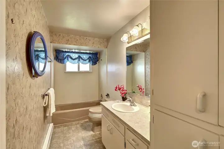 full bath