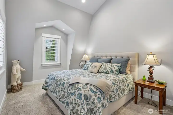 upstairs two guest suites