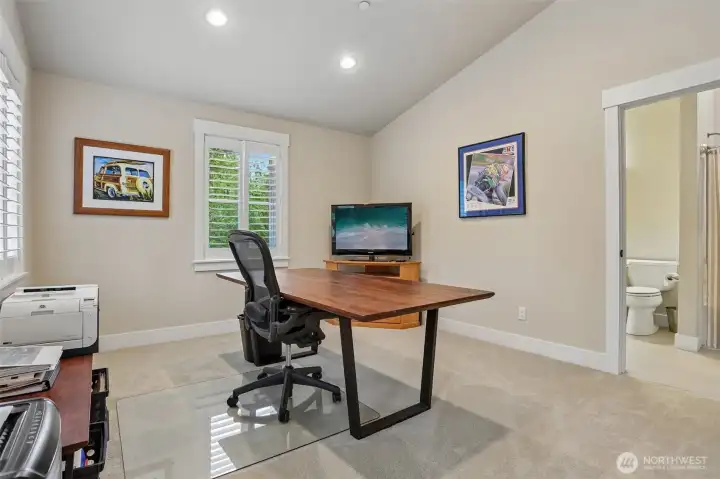 Don't miss second living quarters with two bedrooms