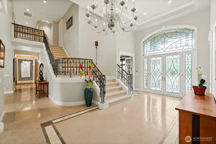 Mesmerizing Welcoming Entrance Mesmerizing Welcoming Entrance