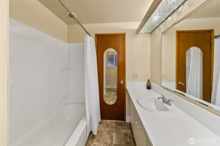 Main Bath