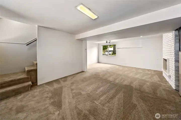 Fresh Carpet, Spacious Lower Level
