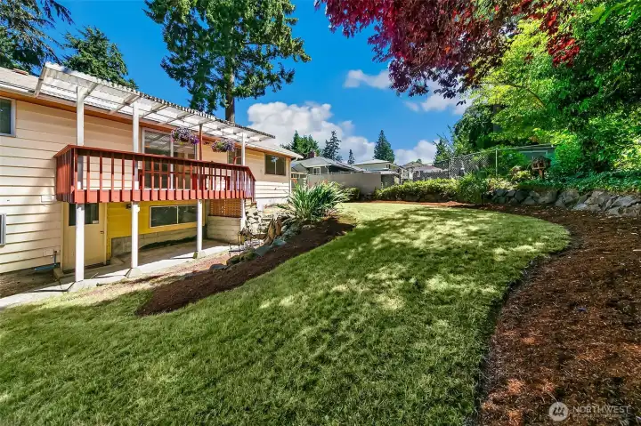 Pvt & Serene Garden & Yard