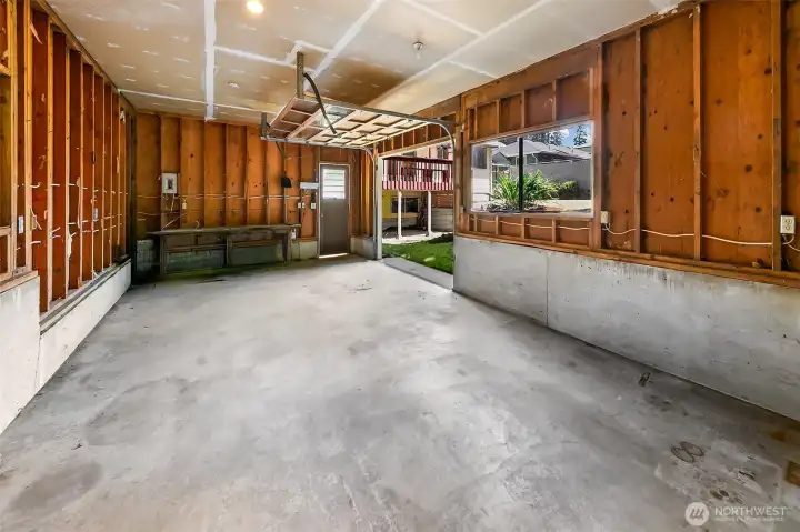 Detached Shop, Work Space, Yoga Studio or Future DADU