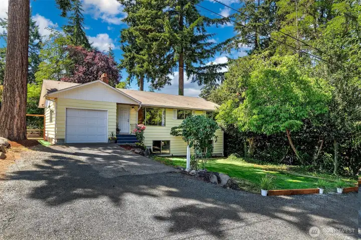 Quiet Street & Lovely Home. Lots of Parking