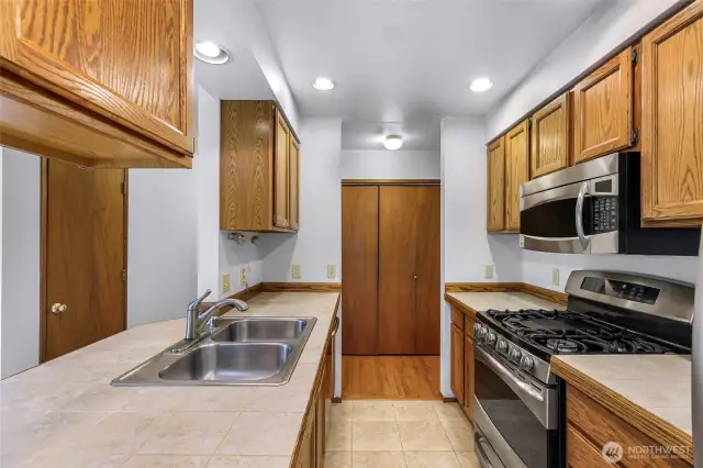 Easy accessible Galley Kitchen