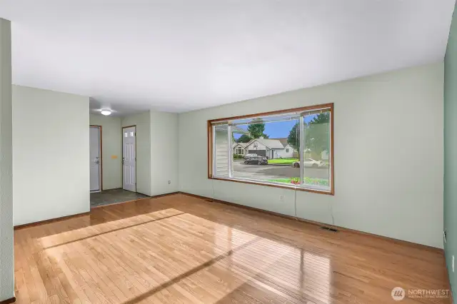 Front Living Rm