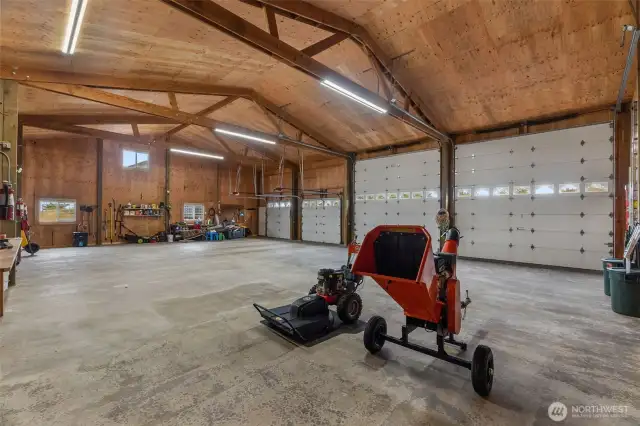Interior shop, heated & w/ grade C plywood