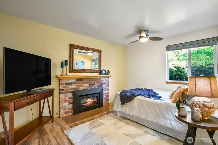 MIL-Style Bedroom