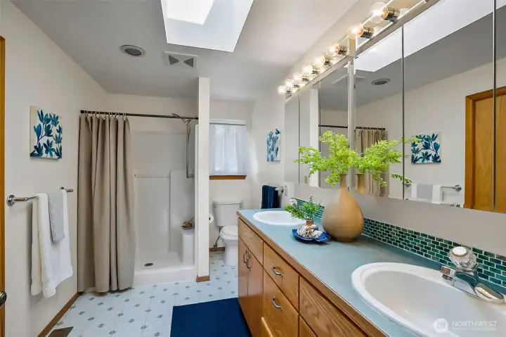 Primary Bathroom & Walk-in Closet