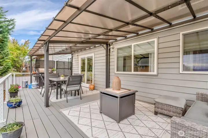 expansive deck off the kitchen
