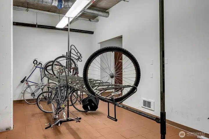 Bicycle storage near the common garage