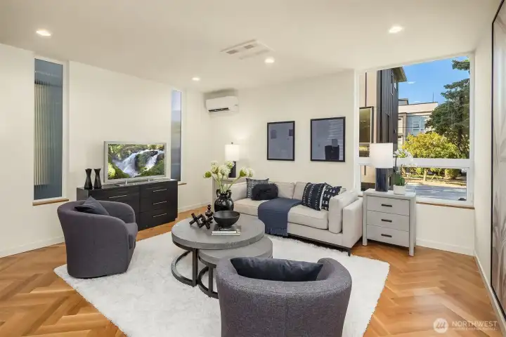 Photo of 1721 with reverse floor plan and slightly different finishes.