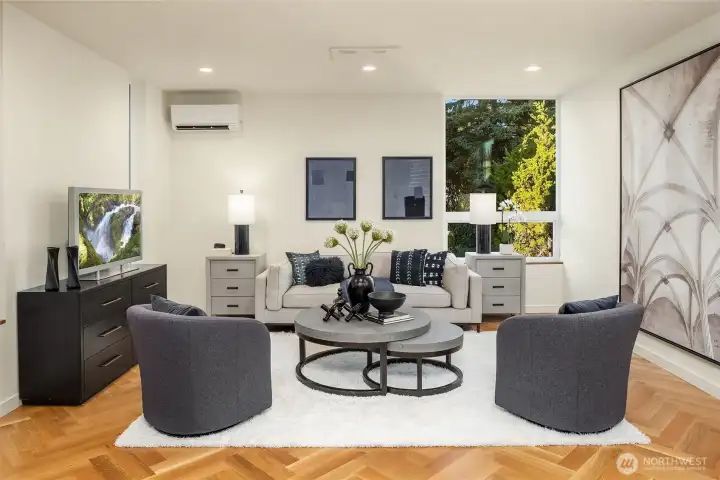 Photo of 1721 with reverse floor plan and slightly different finishes.