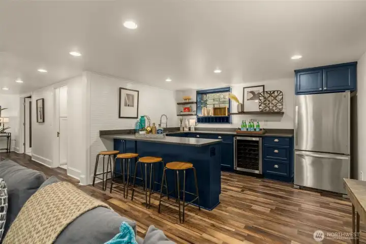 Full Built In Bar, Perfect Place For Entertaining!