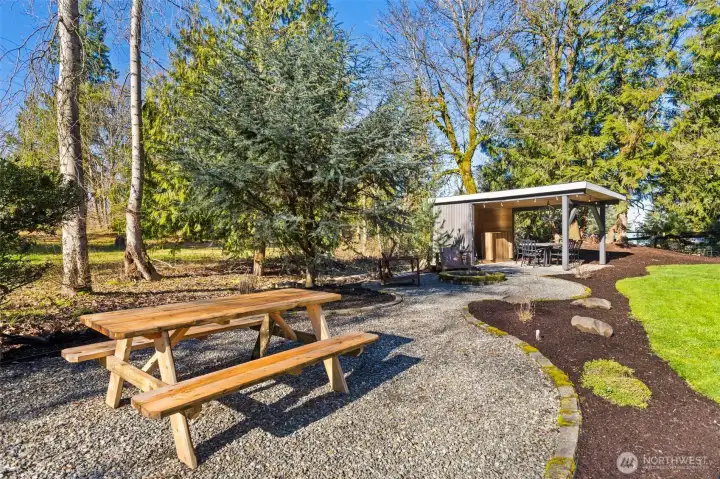 Picnic area and covered space