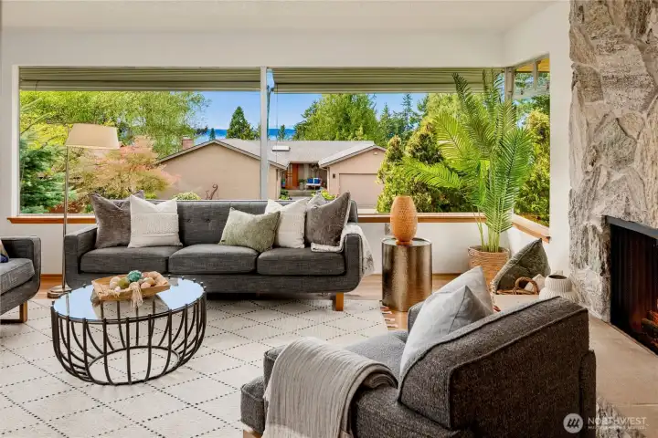 Peek Puget Sound and Olympic Mountain views.