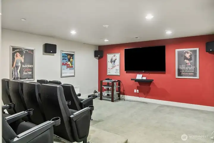You and guests can enjoy a movie night.