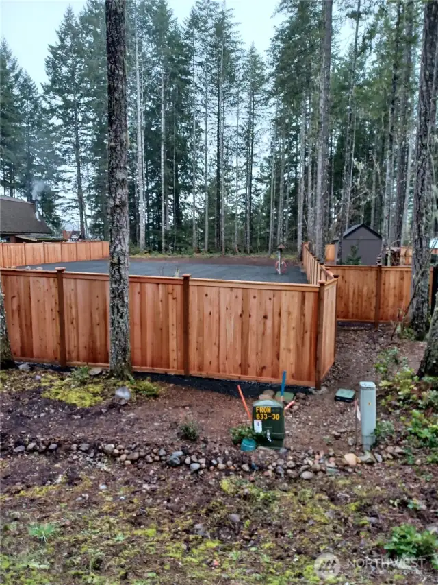 Front Right with Utilities
