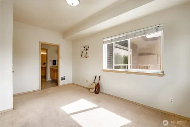Full Bath off large 2nd Bedroom.