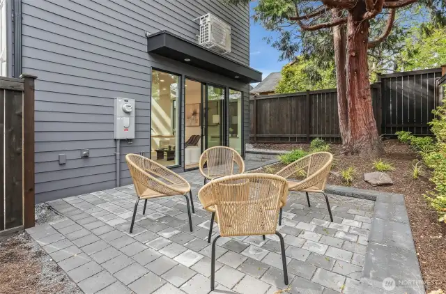 Large Patio, Fully Fenced