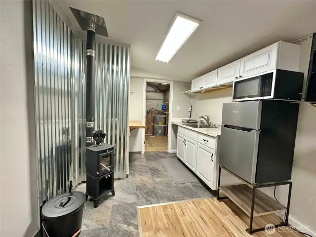 Super cute living space for weekend recreation/storage