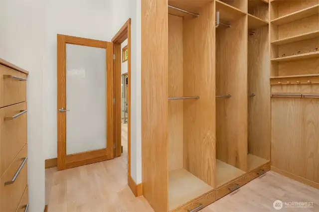 Walk-in closet
