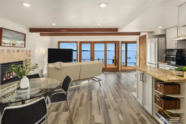 A cozy unit with all comforts. One can see the whole space in the Matterport video.