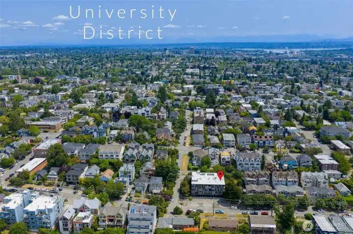 Directly East is Wallingford, University of Washington, I5 and more....