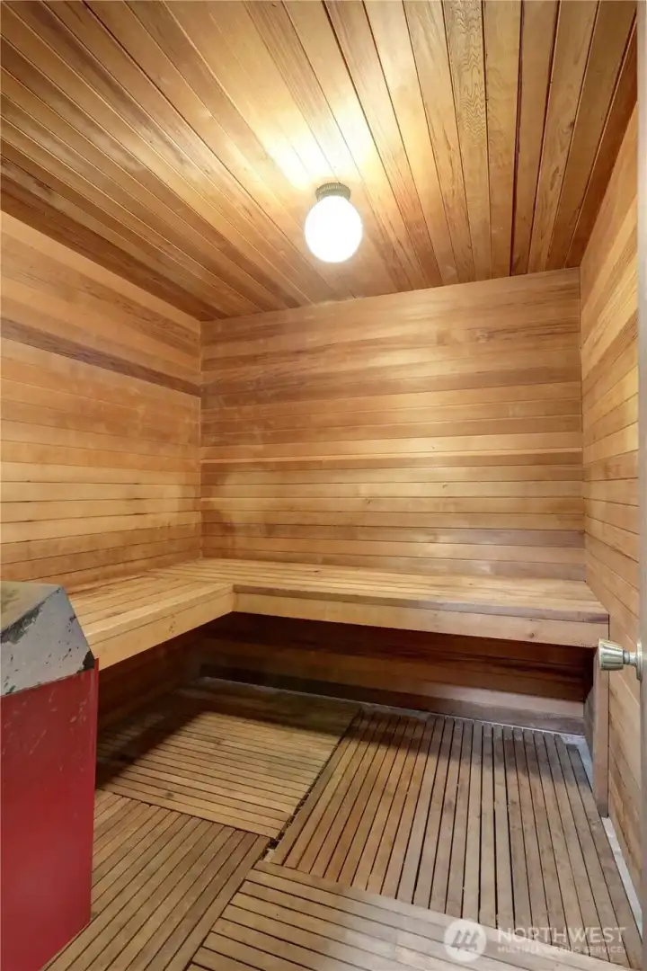 Do you enjoy a good Sauna!  Here's your chance!