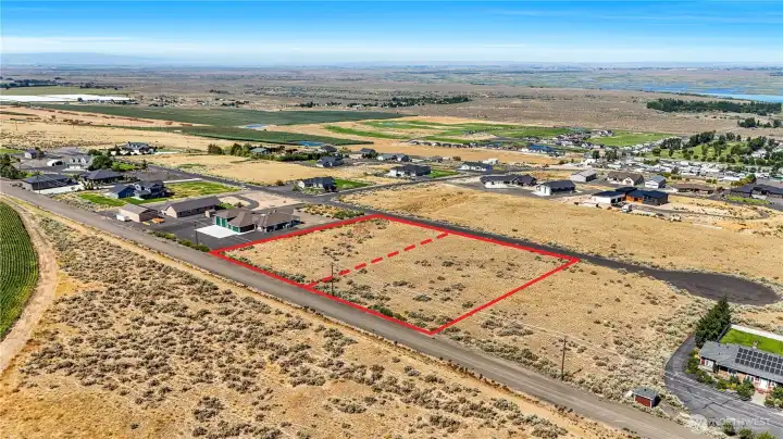 No building height restrictions—maximize views with a noted or multi-level design