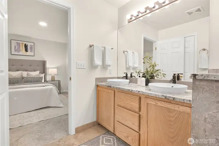 Ensuite primary bathroom.