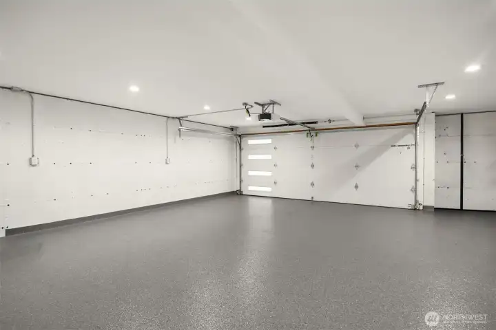 Epoxied Garage Floor!