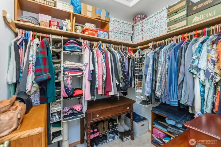 Primary walk in closet
