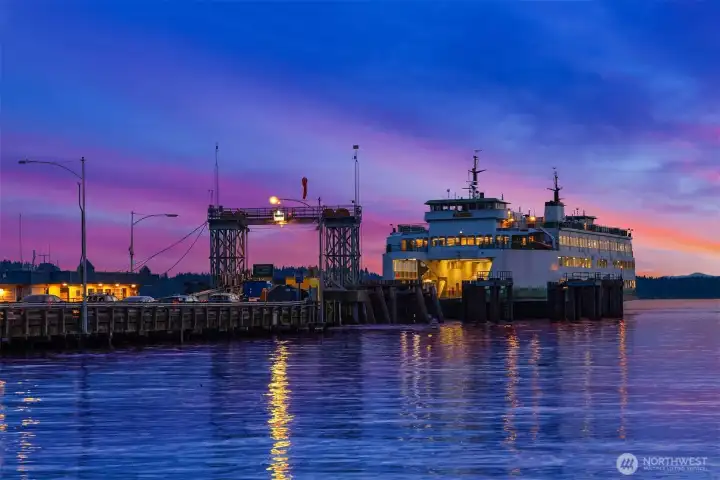 A constant show of lights and colors on the water