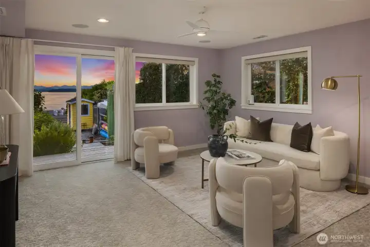 This second ensuite was staged as a rec room and offers true versatility: workout space, 2nd ensuite, home office...